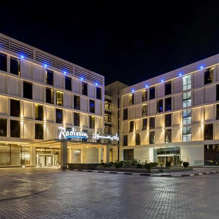Radisson Hotel & Apartments Dammam Industrial City Екстер'єр фото