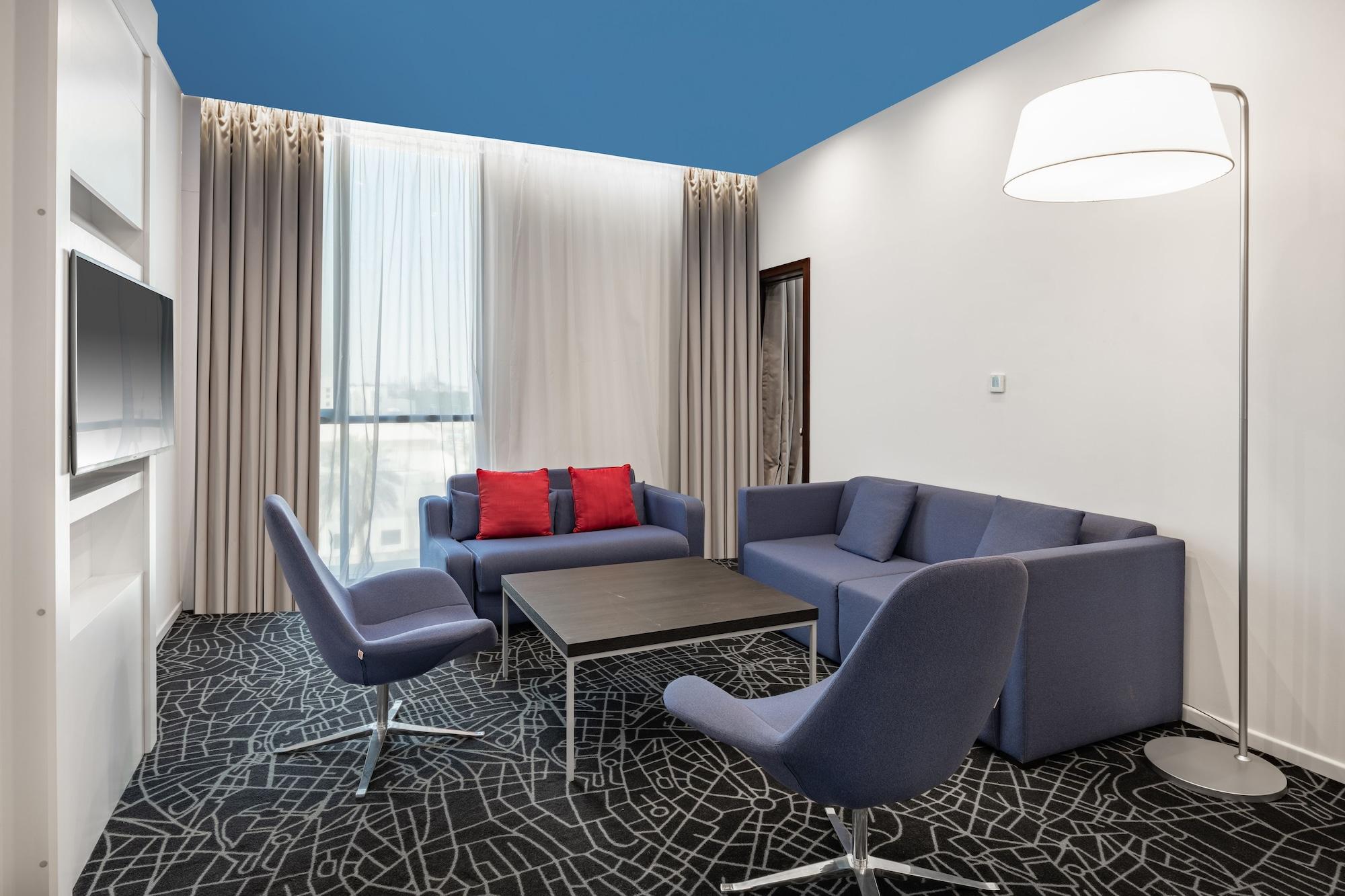 Radisson Hotel & Apartments Dammam Industrial City Екстер'єр фото