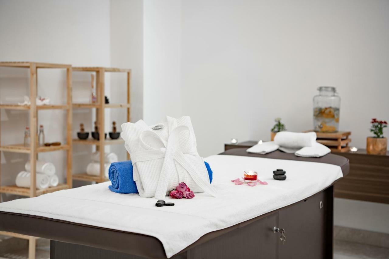 Radisson Hotel & Apartments Dammam Industrial City Екстер'єр фото