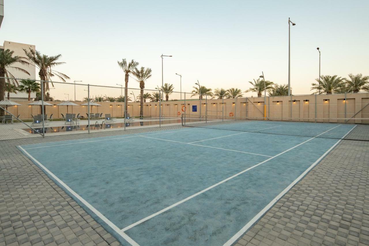 Radisson Hotel & Apartments Dammam Industrial City Екстер'єр фото